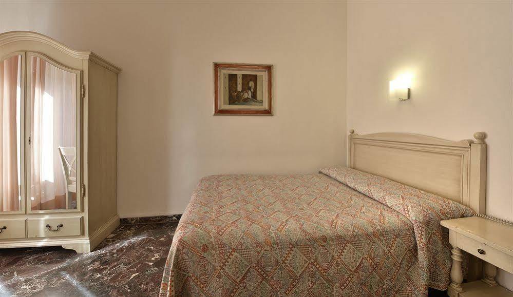 Hotel Careggi Флоренция Екстериор снимка